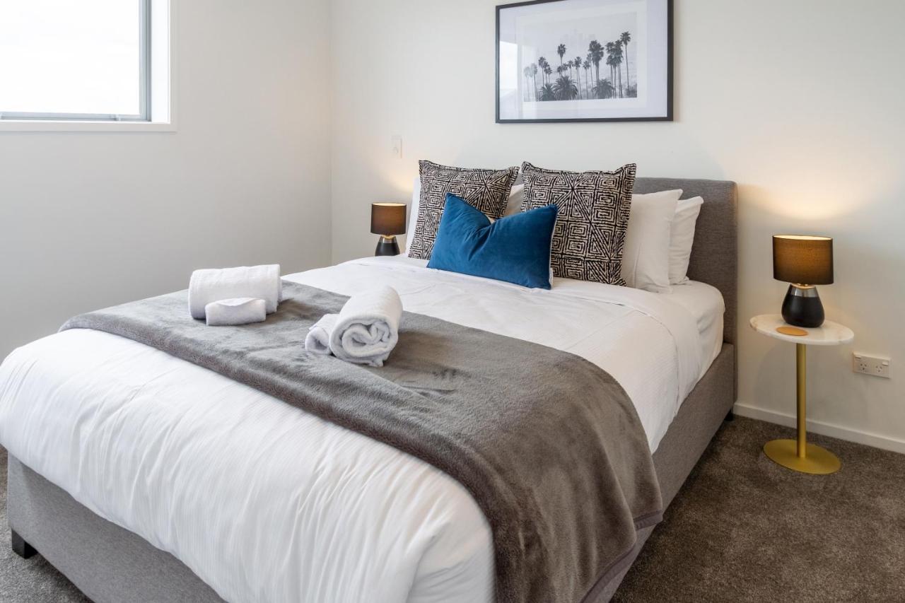 Upper Riccarton Dream - 2 Bed 2 Bath W/Carpark Appartement Christchurch Buitenkant foto